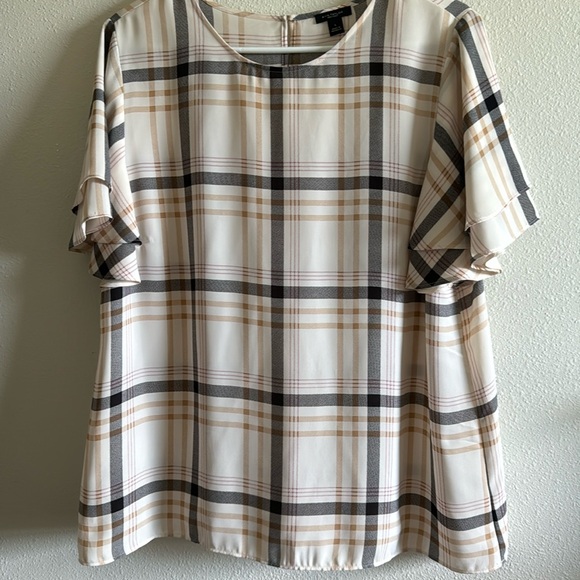 Ann Taylor Blouse with Ruffle Sleeves Size L - Like brand new!! No flaws! - Picture 2 of 12